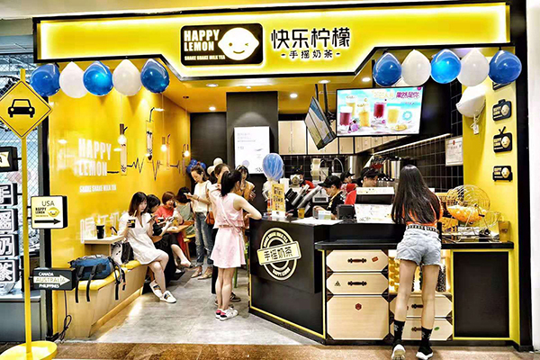 “秋后第一杯奶茶”，成都奶茶店裝修大比拼！